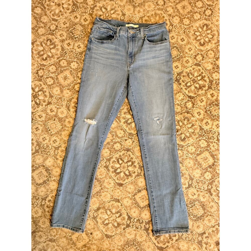 Levi’s 724 High Rise Straight Jeans Women 30 Light Wash Distressed Stretch Denim